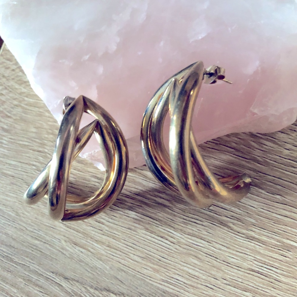 Super Cool Vintage Earrings - Picture 13 of 14